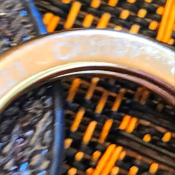 Authentic Louis Vuitton Monogram Heart Charm - Picture 9 of 12